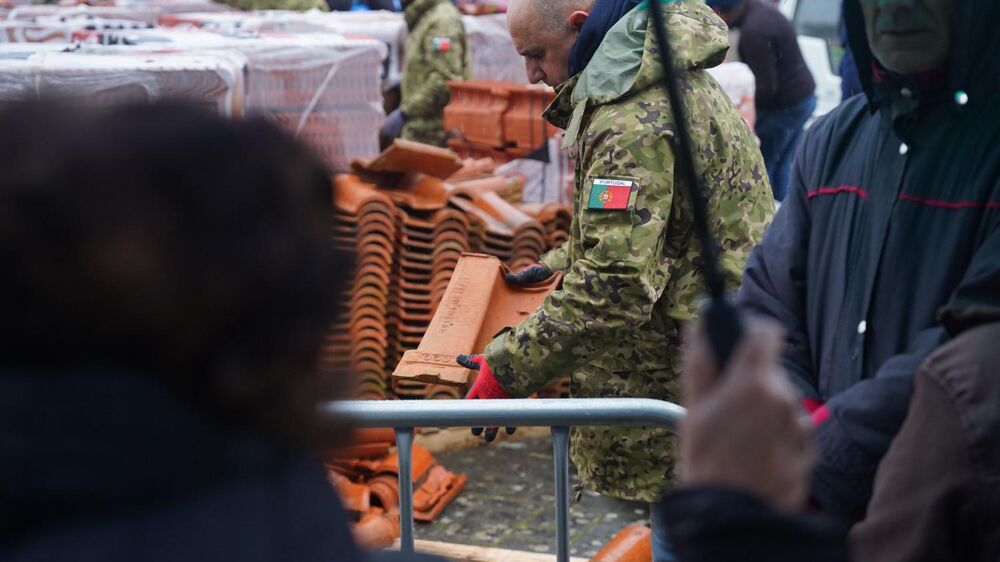 Mau tempo: ASAE instaura dois processos-crime por venda de telhas acima do valor