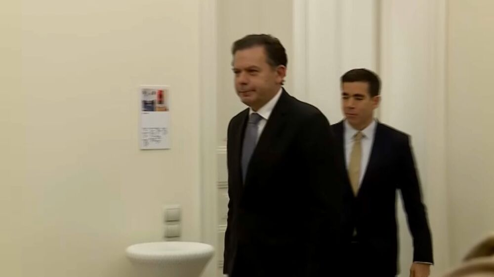 Governo reuniu com os partidos com assento parlamentar para apresentar e discutir linhas gerais do PTRR