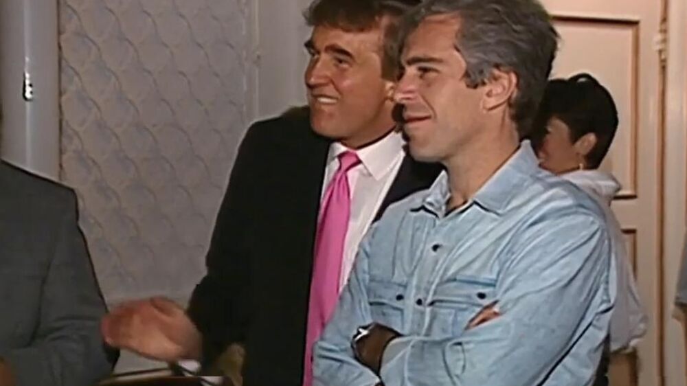 Governo dos EUA reexamina documentos de caso Epstein após acusações de ocultação de ficheiros