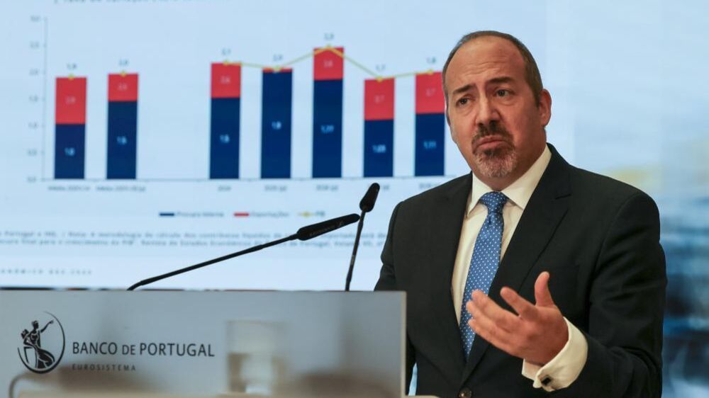 Álvaro Santos Pereira aborda oferta e procura de habitação