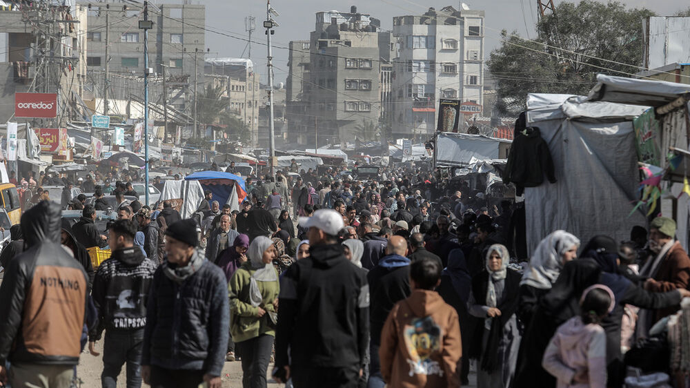 Catar suspende eventos públicos após serem ouvidas explosões na capital. Kuwait cancela Ramadão