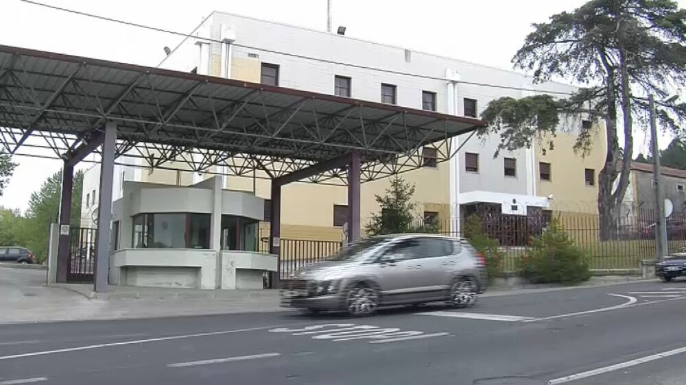 PJ procura dupla que levou a cabo assalto com arma de guerra na via pública em Leiria