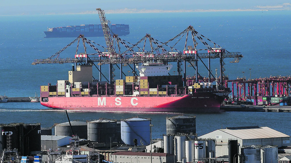 China apela à preservação da segurança no estreito de Ormuz