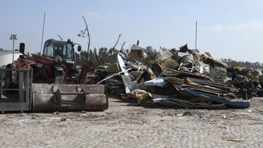 Leiria vai pedir empréstimo de 25 milhões de euros para fazer face às despesas com a depressão Kristin 