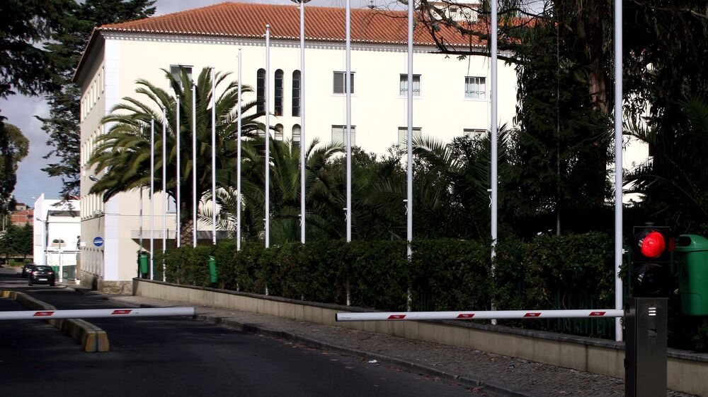 Cantina escolar dos Salesianos oferece refeições diferentes para alunos pagantes e gratuitos