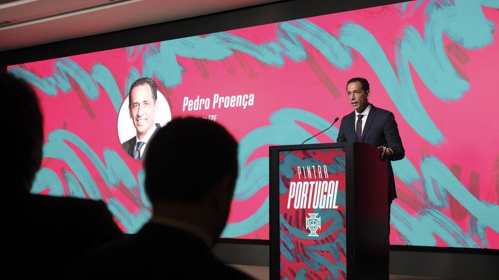 FPF apresenta projeto Pintar Portugal em apoio à Seleção durante o Mundial