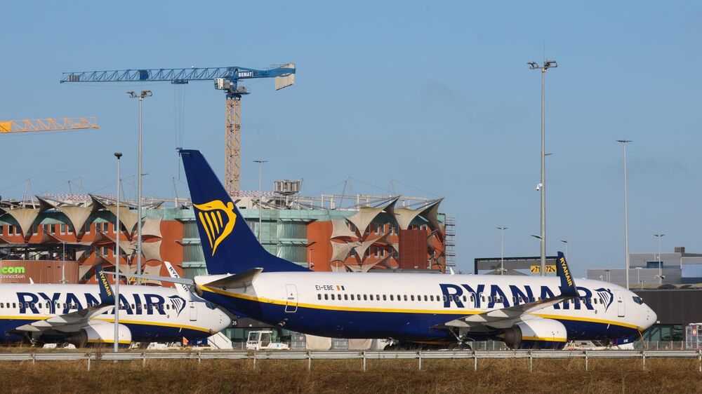 SATA e TAP sem compensação 'equivalente' à saída da Ryanair nos Açores