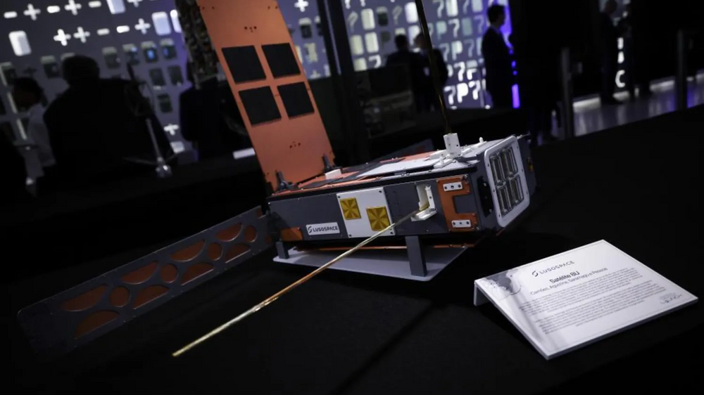 Lançamento com sucesso de seis satélites portugueses visto com entusiasmo em Lisboa