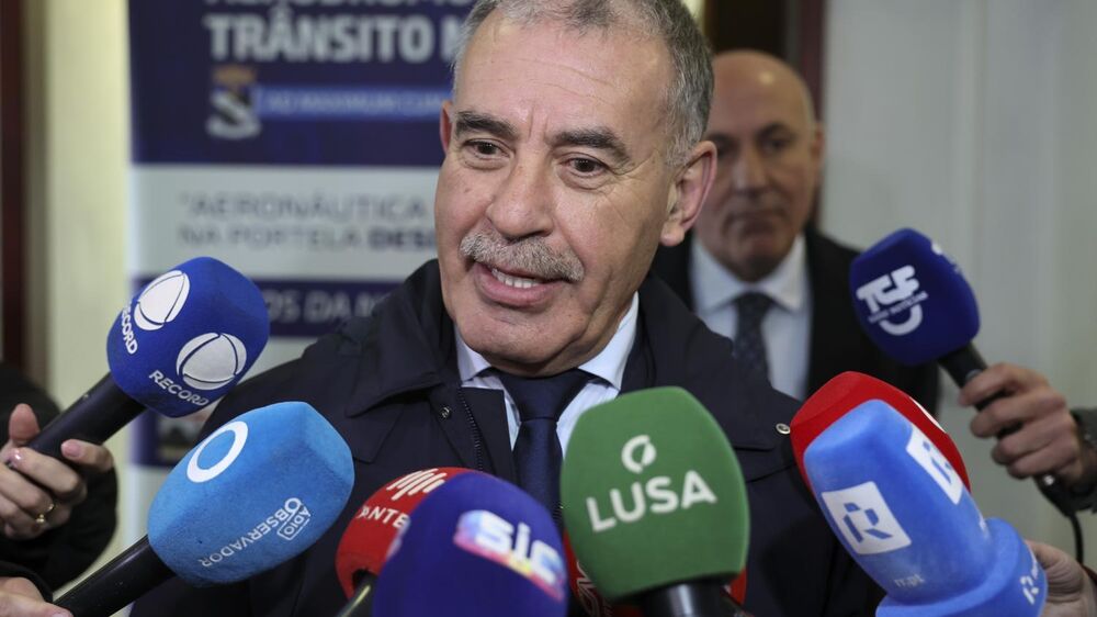 Emídio Sousa reúne-se com Yván Gil Pinto na Venezuela