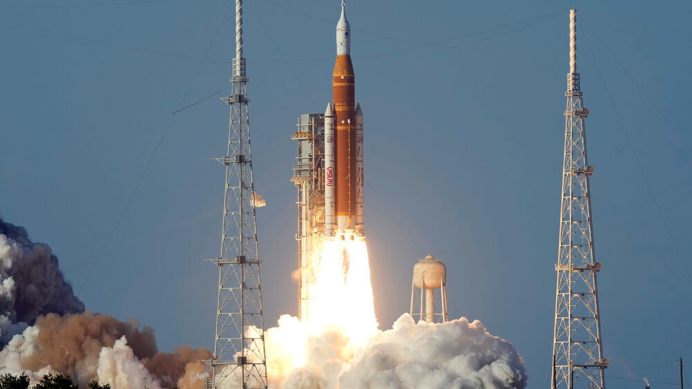 NASA lança primeiro voo tripulado em torno da Lua em mais de 50 anos