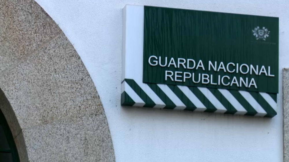 Homem julgado por violência doméstica e ameaças de morte sobre a mãe em Celorico da Beira 