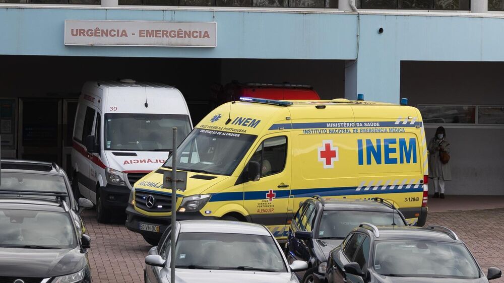 Quatro urgências hospitalares estão fechadas este sábado