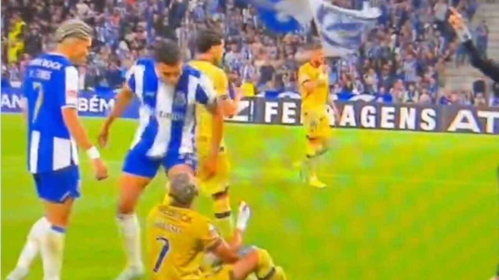 Alberto Costa: «Em nenhum momento cuspi no meu colega de profissão. Foram unicamente palavras»