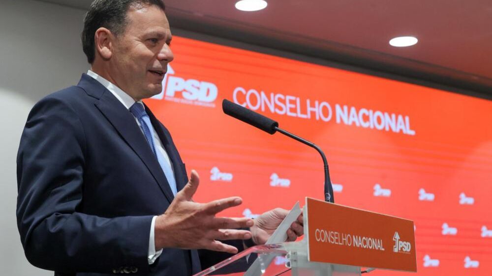 Montenegro promete medidas “com equilíbrio” e se necessário “sacrificar resultados” orçamentais