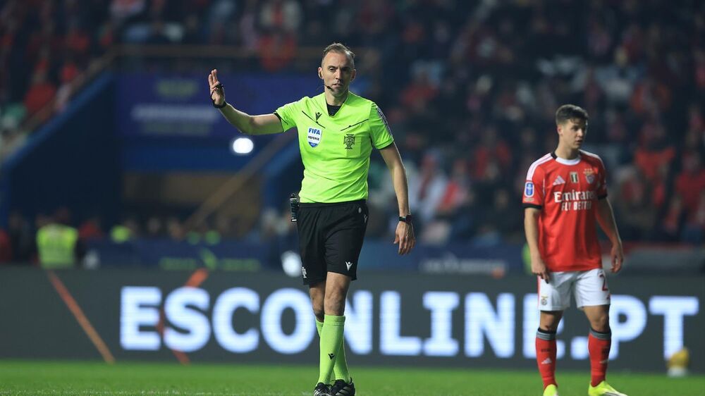 João Pinheiro, árbitro