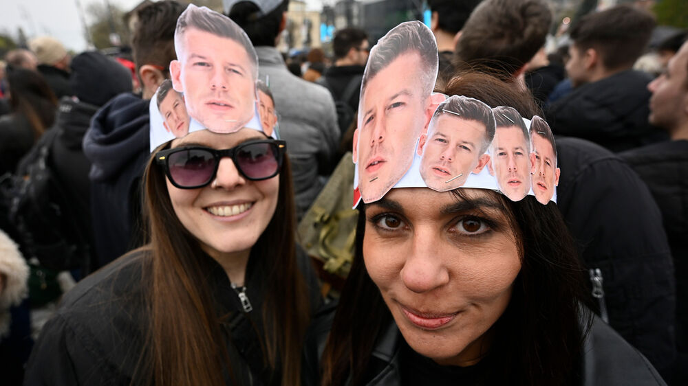 Hungria: Sociedade civil espera que opositor crie país 'mais humano' se vencer