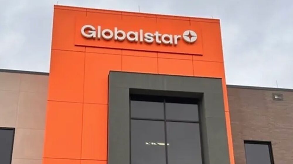 A Globalstar opera uma rede de satélites de órbitra terrestre baixa.