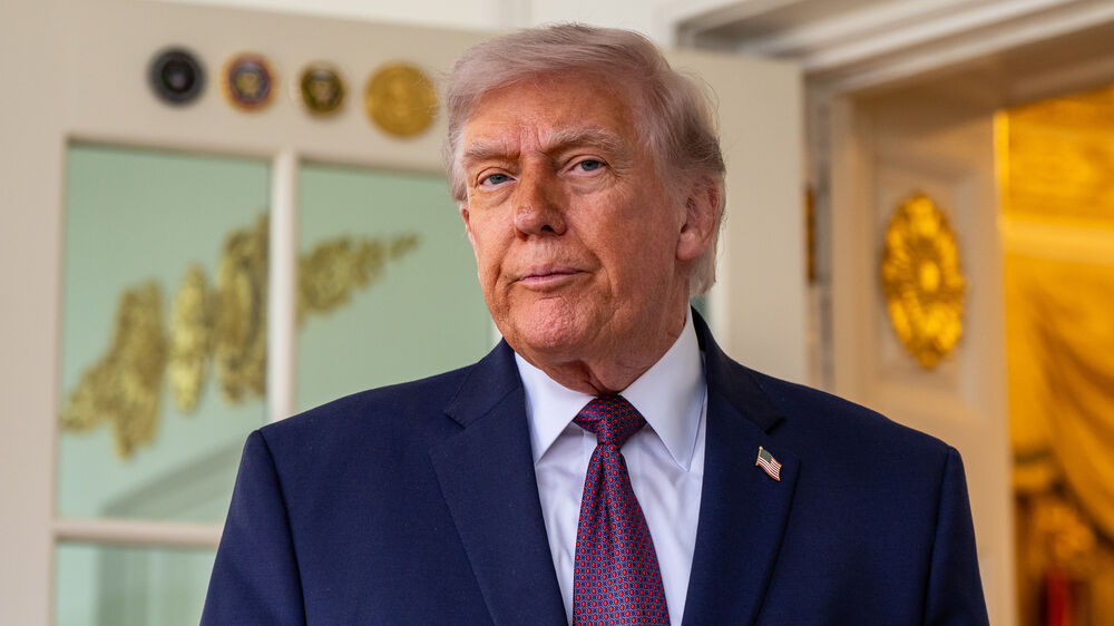 Donald Trump ameaça atacar com mais força se Irão não travar aliados no Líbano