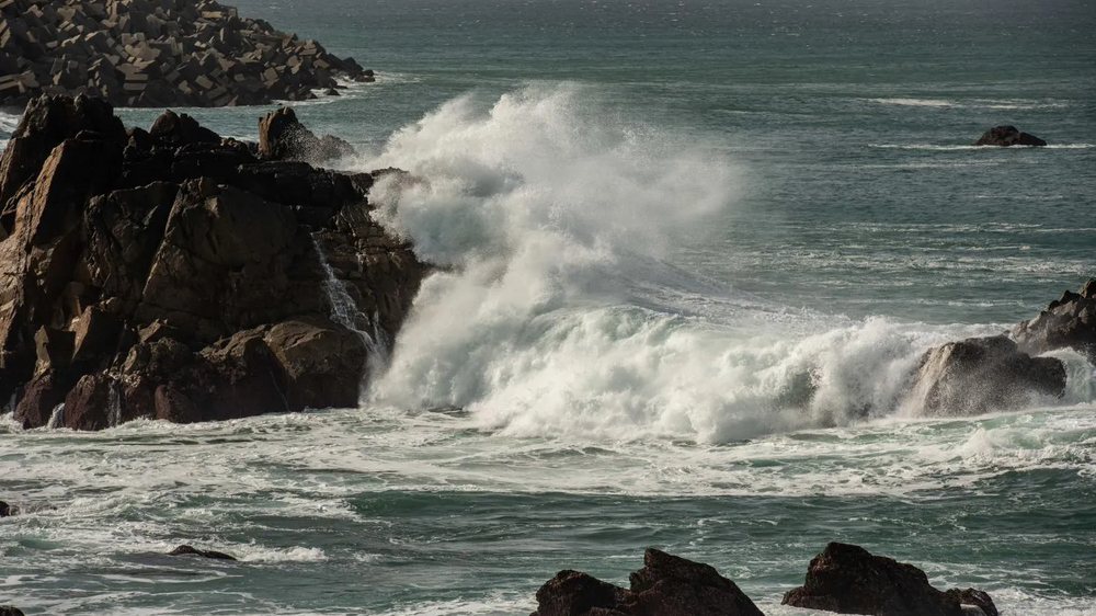 agitação marítima