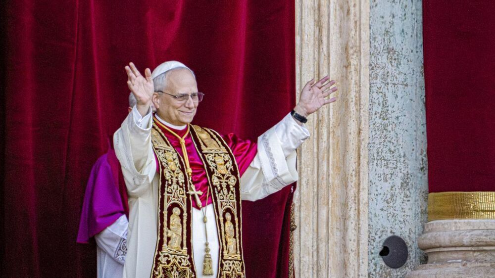 Papa Leão XIV visita Angola e transmite mensagem de esperança e paz