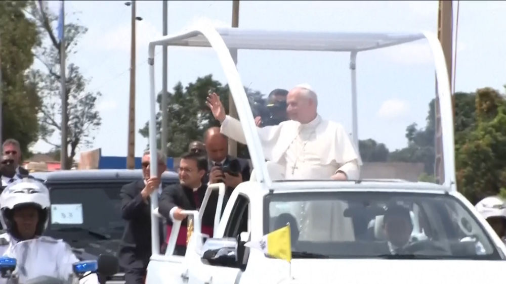 'Angola, mantém-te fiel às tuas raízes cristãs': Papa Leão XIV celebra missa em Saurimo perante milhares de fiéis