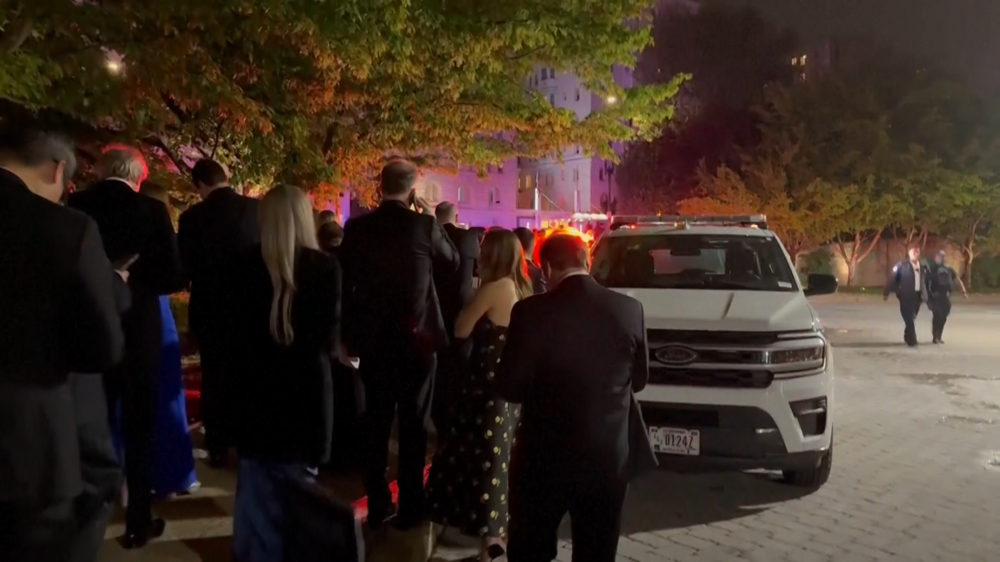 Caos durante evacuação do hotel onde decorria o jantar de correspondentes da Casa Branca 