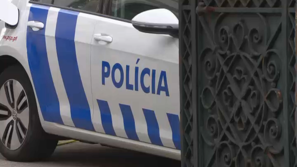 Jovem de 18 anos esfaqueado no centro do Porto 