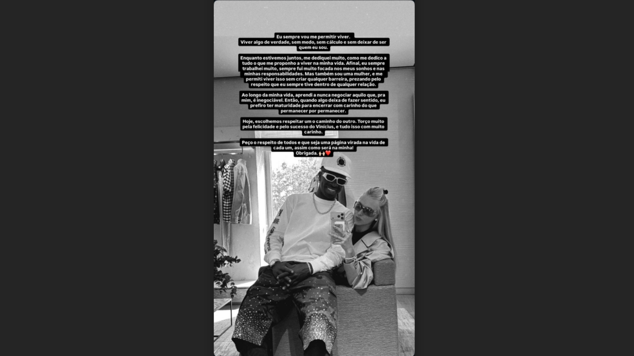 O story de Virgínia a anunciar o fim da relação com Vinícius Jr.