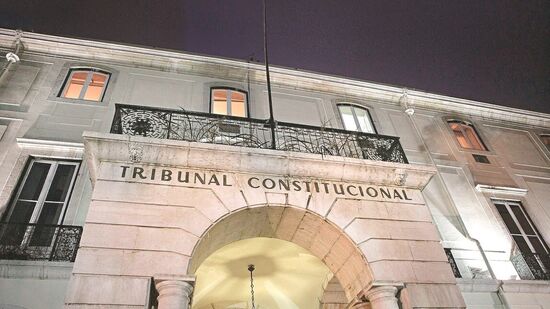 Aguiar-Branco pede ao PSD, Chega e PS que apresentem candidatos ao Tribunal Constitucional até terça-feira