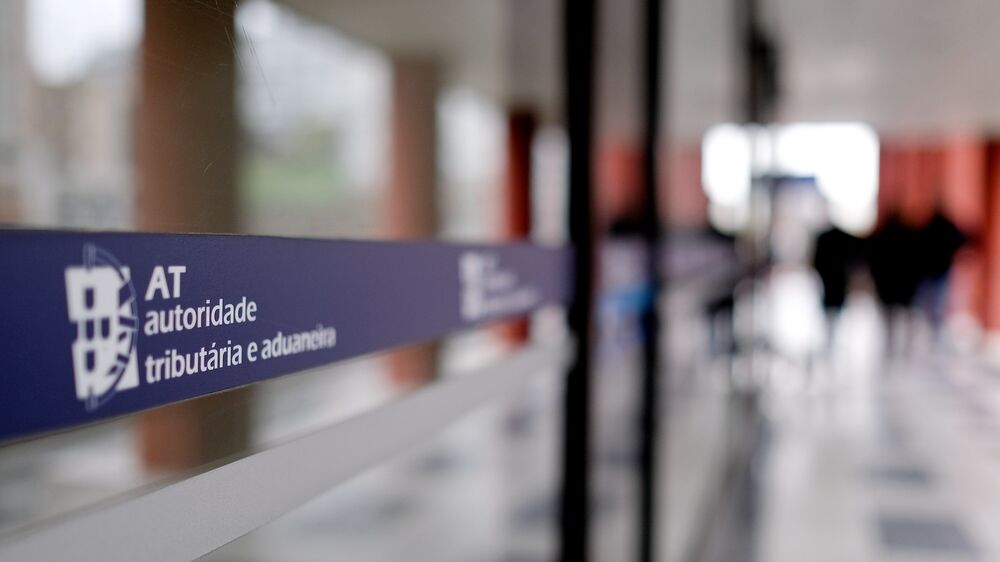 fisco finanças reparticao autoridade tributaria e aduaneira