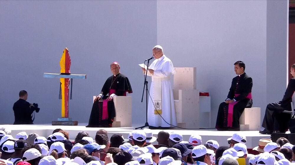 “Parem, arrependam-se': Papa dirige-se a traficantes de seres humanos durante discurso em Tenerife 