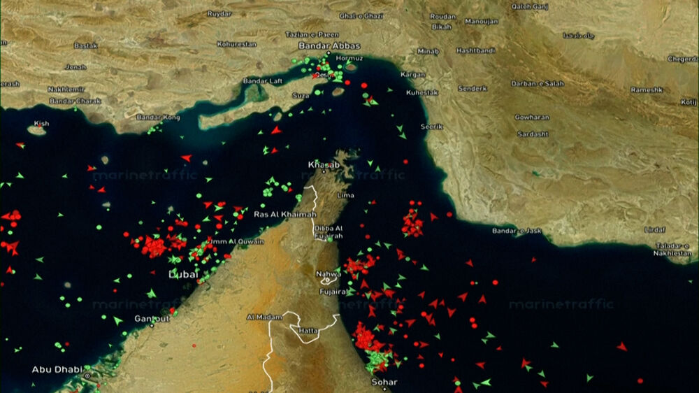 Vídeo em timelapse mostra navios a passar pelo Estreito de Ormuz 