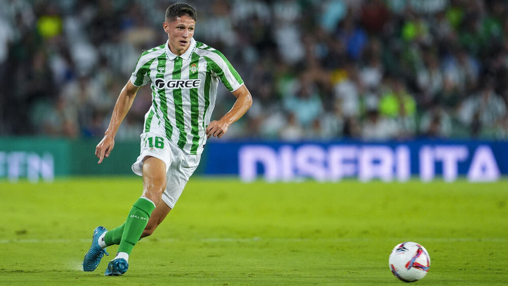 Sporting fecha contratação de Sergi Altimira