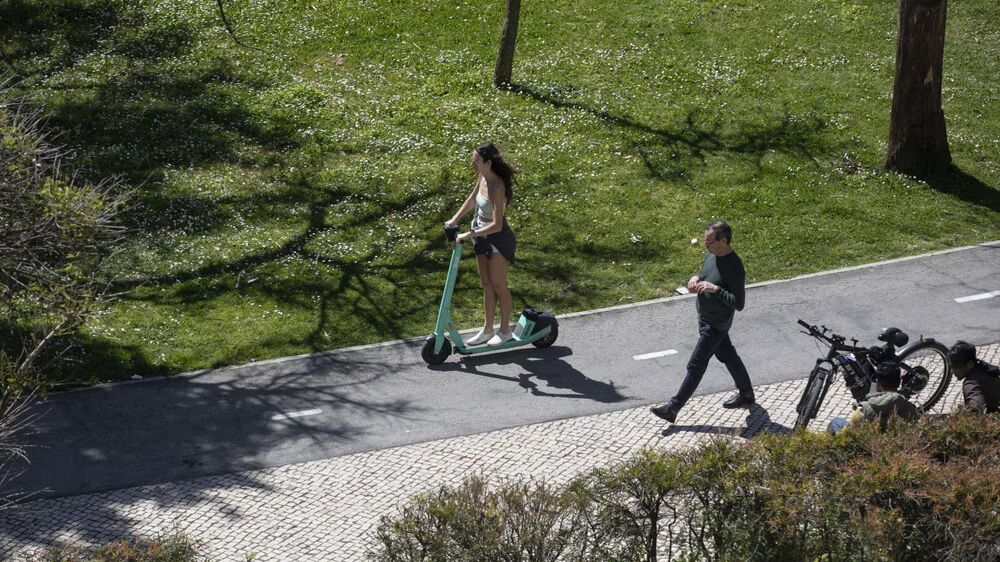 Câmara de Braga quer acabar com trotinetas partilhadas na cidade