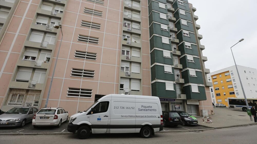 Rotura de grandes dimensões interrompe fornecimento de água em seis zonas de Almada