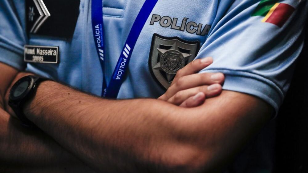 Detenções nas fronteiras aéreas aumentaram quase 30% no primeiro semestre, diz PSP
