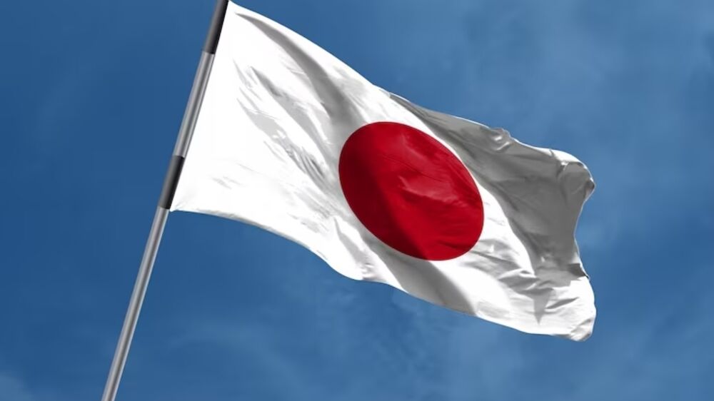 Tufão Bavi provoca cortes de energia e cancelamento de voos no sul do Japão