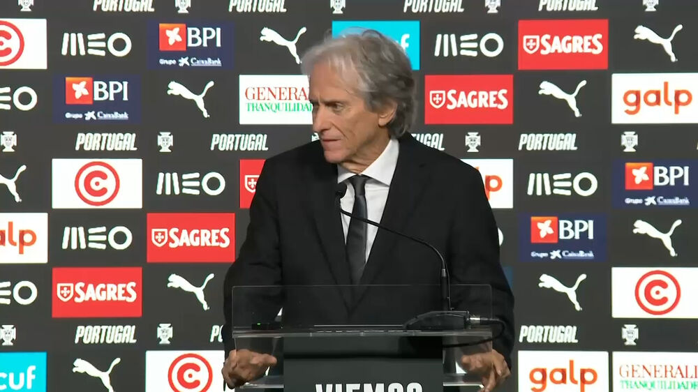Jorge Jesus diz que se preparou muito para 'este dia' e brinca com jornalista: «Vejo-te todos os dias...»