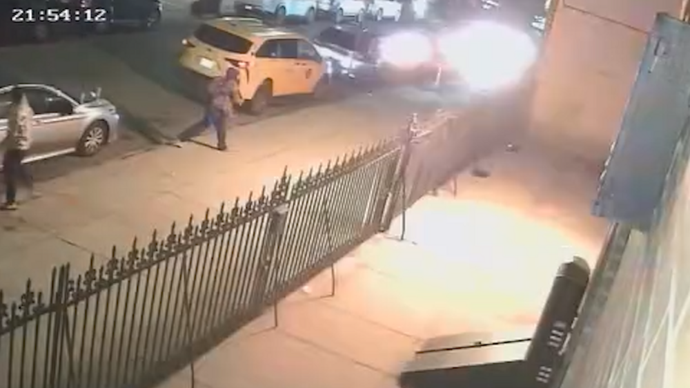 Homem incendeia igreja em Nova Iorque com ‘cocktail molotov’