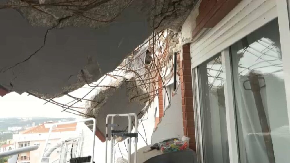 Seis meses após a passagem da tempestade Kristin ainda há casas por reparar 