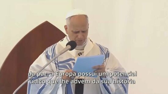 Papa Leão XIV apela a uma Europa mais ativa na proteção dos migrantes