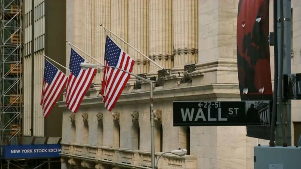 Wall Street cai com ataques dos EUA ao Irão a agravarem custo da energia e juros